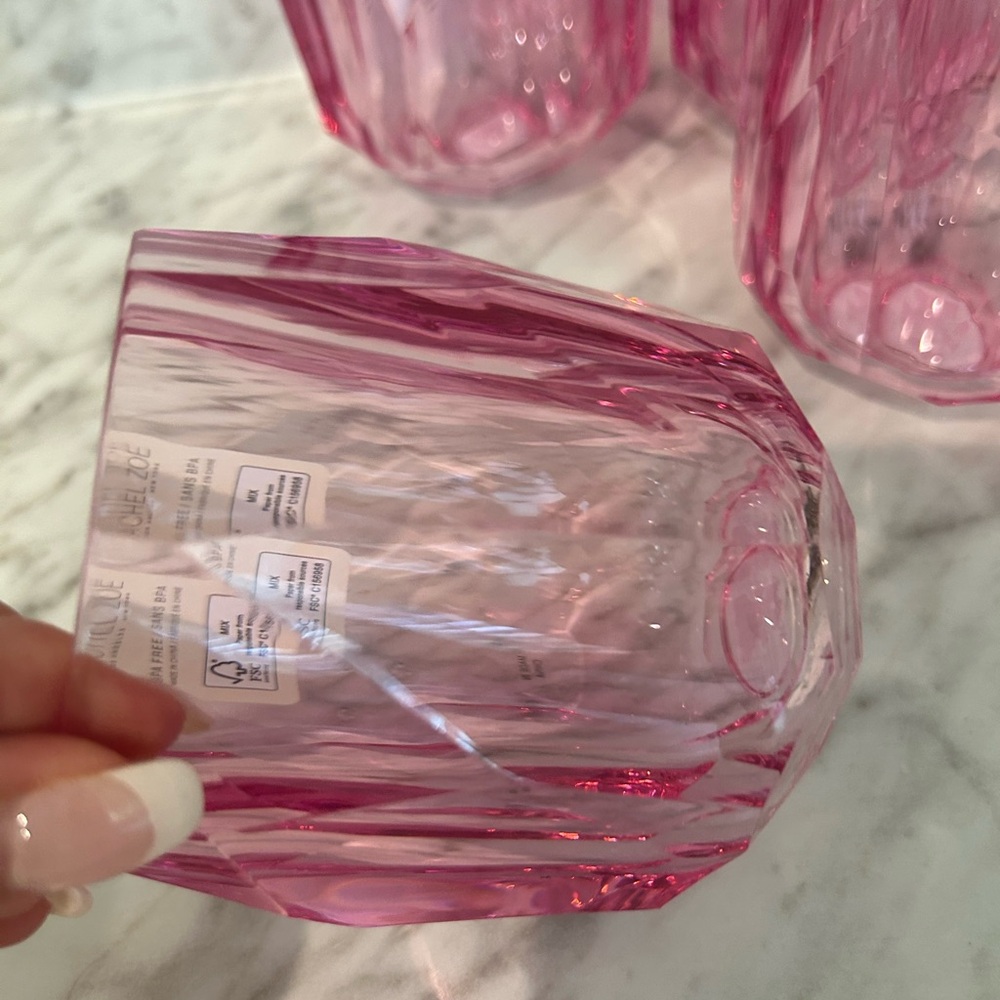 RACHEL ZOE SET OF 4 PINK ACRYLIC CUT CRYSTAL TUMBLER GLASS WINE - Picture 3 of 3